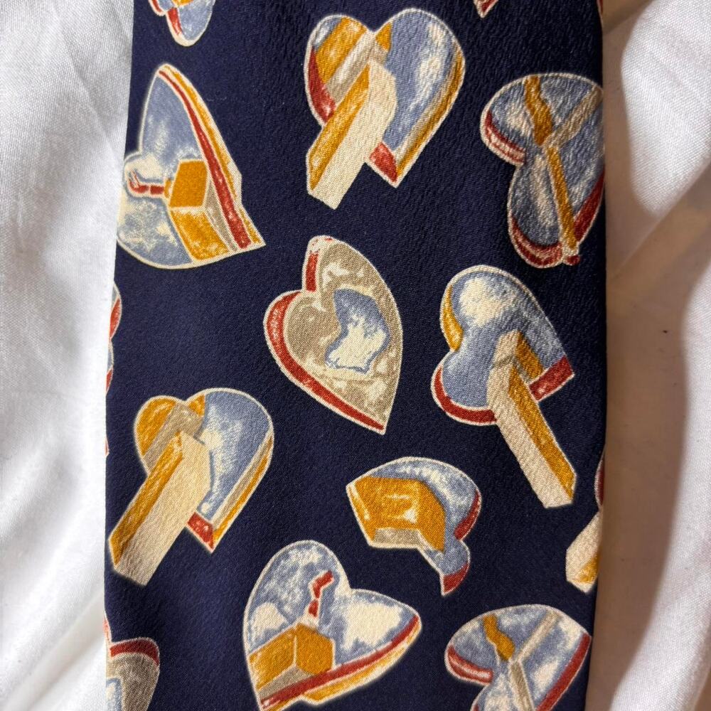 Unique vintage swedish art tie